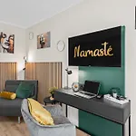 Appartement Namasté Homes - Mit Balkon - Garage *