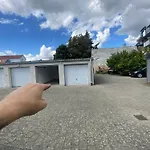 Namasté Homes - Mit Balkon - Garage *