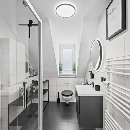 Apartament Namaste Homes - Mit Balkon - Garage *