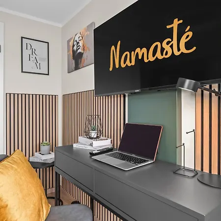 Namaste Homes - Mit Balkon - Garage * Bamberg
