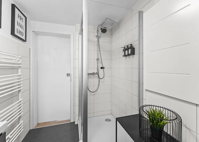 Namaste Homes - Mit Balkon - Garage Bamberg