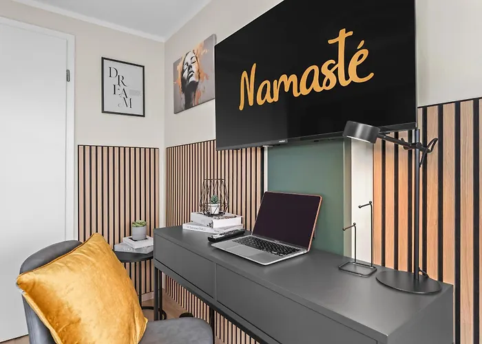 Namaste Homes - Mit Balkon - Garage * Bamberg