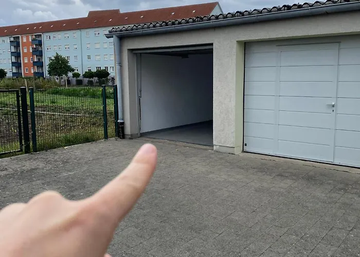 Namaste Homes - Mit Balkon - Garage * Bamberg